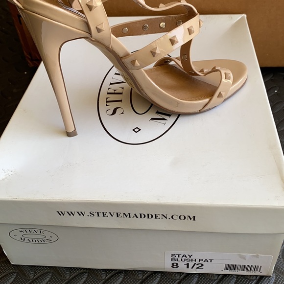 Steve Madden Nude heels - Picture 4 of 4